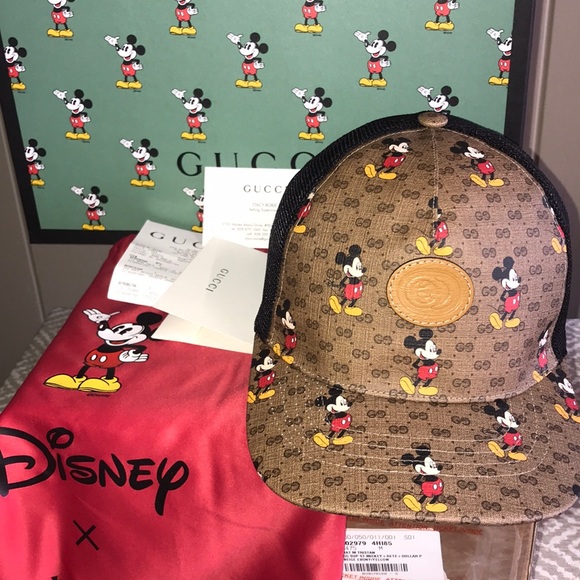 Gucci Other - Gucci x Disney Baseball Hat Tristan GG Supreme M
